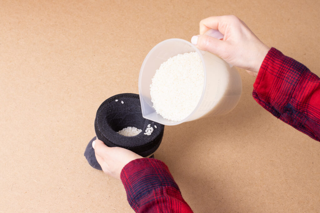 Plnenie ponožky ryžou